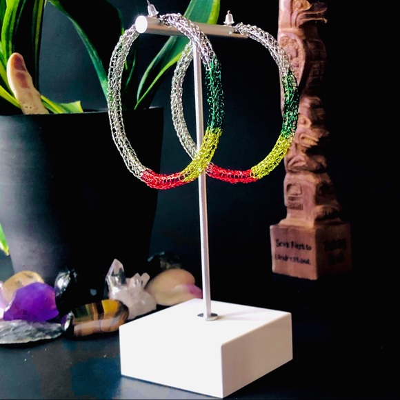 2.5” Handmade Silver Rasta Crocheted Hoop Earrings - Picture 4 of 7